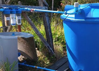 EL SERVICIO LOCAL DE EDUCACIÓN PÚBLICA CHILOÉ REALIZÓ EL MEJORAMIENTO DE LOS SISTEMAS DE POTABILIZACIÓN DE DOS ESCUELAS RURALES