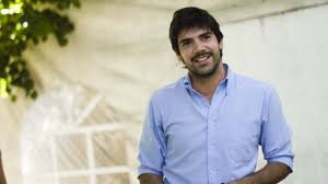 OTRA NOTICIA QUE CASI PASA PIOLA: EL CONSEJO DE DEFENSA DEL ESTADO SE QUERELLÓ CONTRA DIPUTADO DE DERECHA JOAQUÍN LAVÍN POR MALVERSACIÓN DE FONDOS