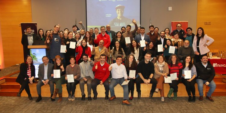 LOS LAGOS FORMA A 40 EMPRENDEDORES CIRCULARES Y AVANZA HACIA SU PRIMER CENTRO DE ECONOMÍA CIRCULAR