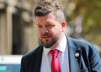 DIPUTADOS DEL PARTIDO SOCIALISTA PRESENTARÁN REQUERIMIENTO ANTE EL TRIBUNAL  CONSTITUCIONAL PARA REMOVER AL DIPUTADO KAISER