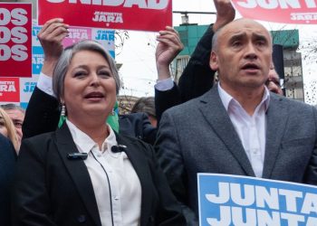 EL ANCUDITANO JORGE MILLAQUÉN LLEGÓ AL COMANDO DE JEANNETTE JARA PARA ASUMIR COMO SU MANO DERECHA EN LA CAMPAÑA