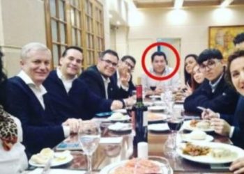 UYUYUICITO: CITAN A KAST A DECLARAR EN COMISIÓN INVESTIGADORA: APARECE EN FOTO CON DETENIDO POR ROBO DE CABLES