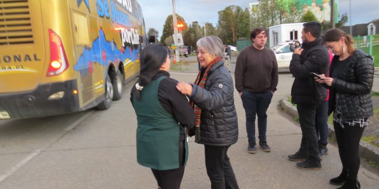 CONECTIVIDAD, SALUD Y DESCENTRALIZACIÓN FUERON ALGUNOS DE LOS TEMAS ABORDADOS POR JEANNETTE JARA EN SU PASO POR CHILOÉ