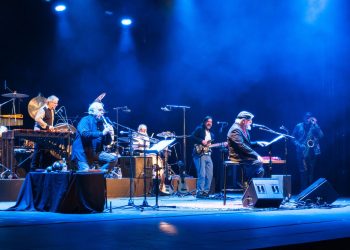 BANDA ISLEÑOS REPRESENTARÁ A LOS LAGOS EN ROCKÓDROMO 2025