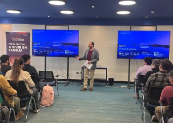 MÁS DE 70 PERSONAS PARTICIPAN EN CHARLA DE ADOPCIÓN DEL SERVICIO DE PROTECCIÓN ESPECIALIZADA EN LA REGIÓN DE LOS LAGOS