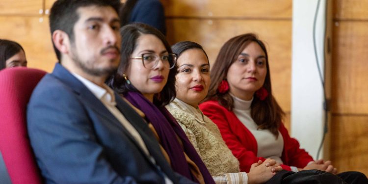 MINISTRA DE LAS CULTURAS ENCABEZA JORNADA DE ACTIVACIÓN DEL PASE CULTURAL JUNTO A ESTUDIANTES DE PUERTO MONTT