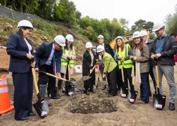 COMIENZA LA CONSTRUCCIÓN DE LA BIBLIOTECA REGIONAL DE LOS LAGOS: UN HITO HISTÓRICO PARA LA ZONA AUSTRAL DEL PAÍS
