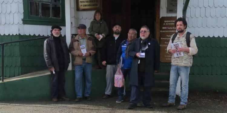 NADIE NOS TRANCARÁ EL PASO. MEMORIA CONTRA EL ODIO EN ANCUD. POR CRISTINA AÑASCO. PUBLICADA EN EL SUREÑO.