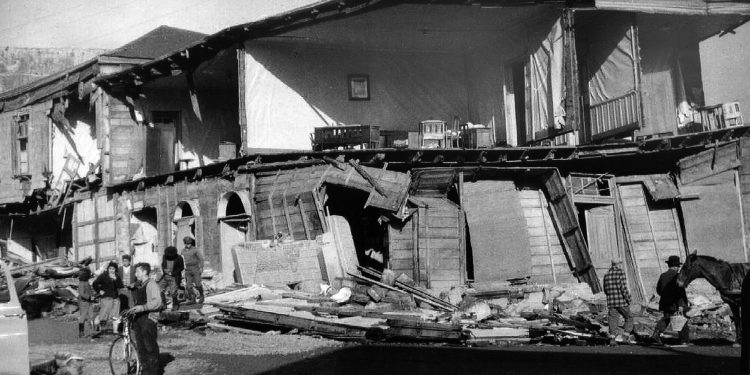 PRAIS ANCUD EJECUTA UN PROYECTO DE MEMORIA QUE VINCULA EL TERREMOTO DE 1960 CON EL GOLPE DE ESTADO DE 1973